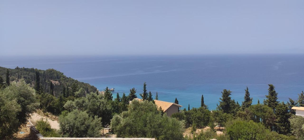 Villa Nereid Glafki - Enjoy Summer Sunsets Áyios Nikítas Exteriör bild